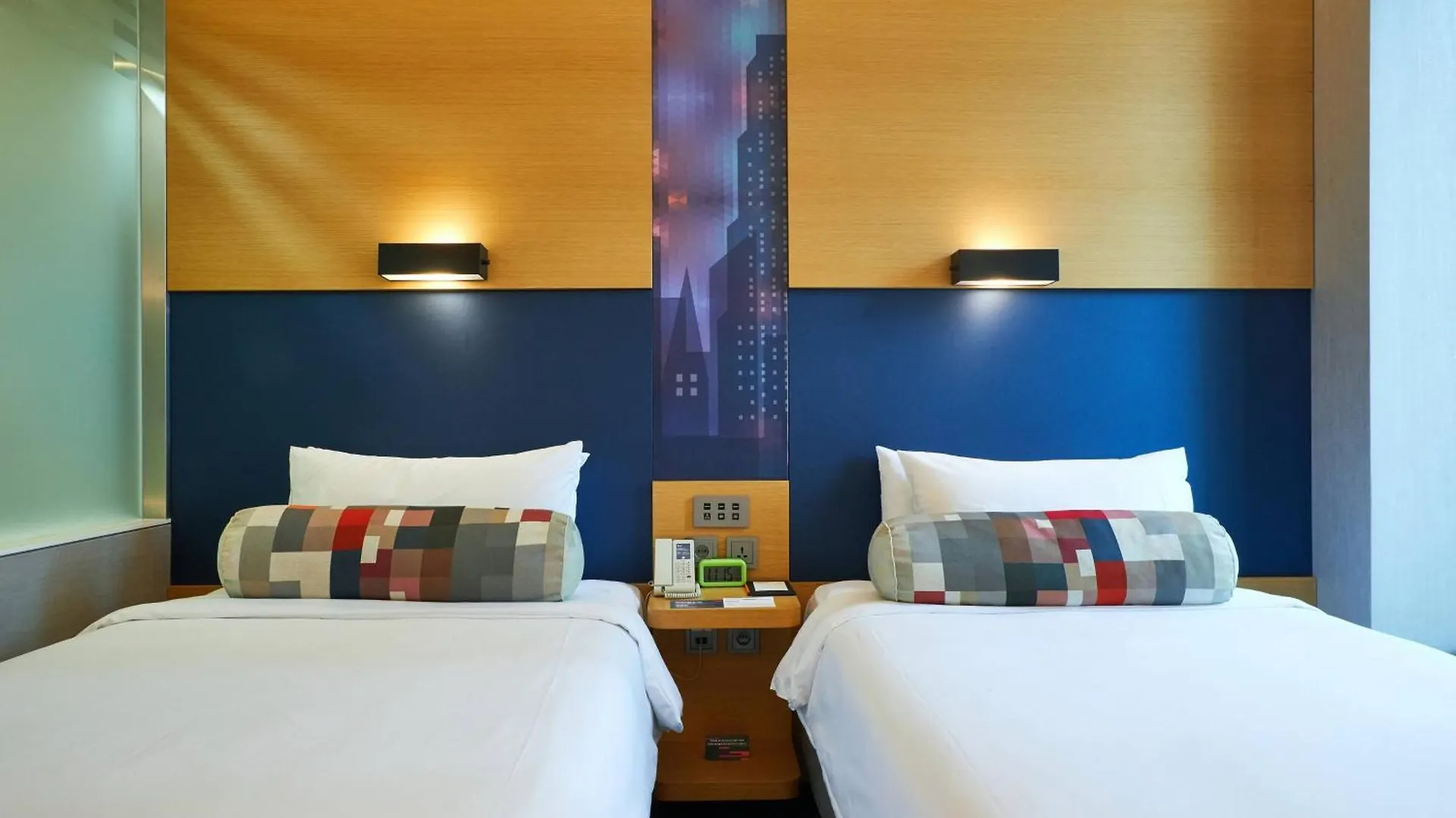 ***  Aloft Seoul Gangnam Hotel South Korea